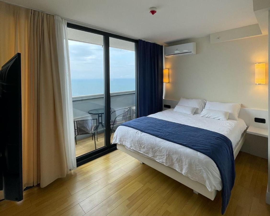 Luxury Sea View Orbi City 바투미 외부 사진